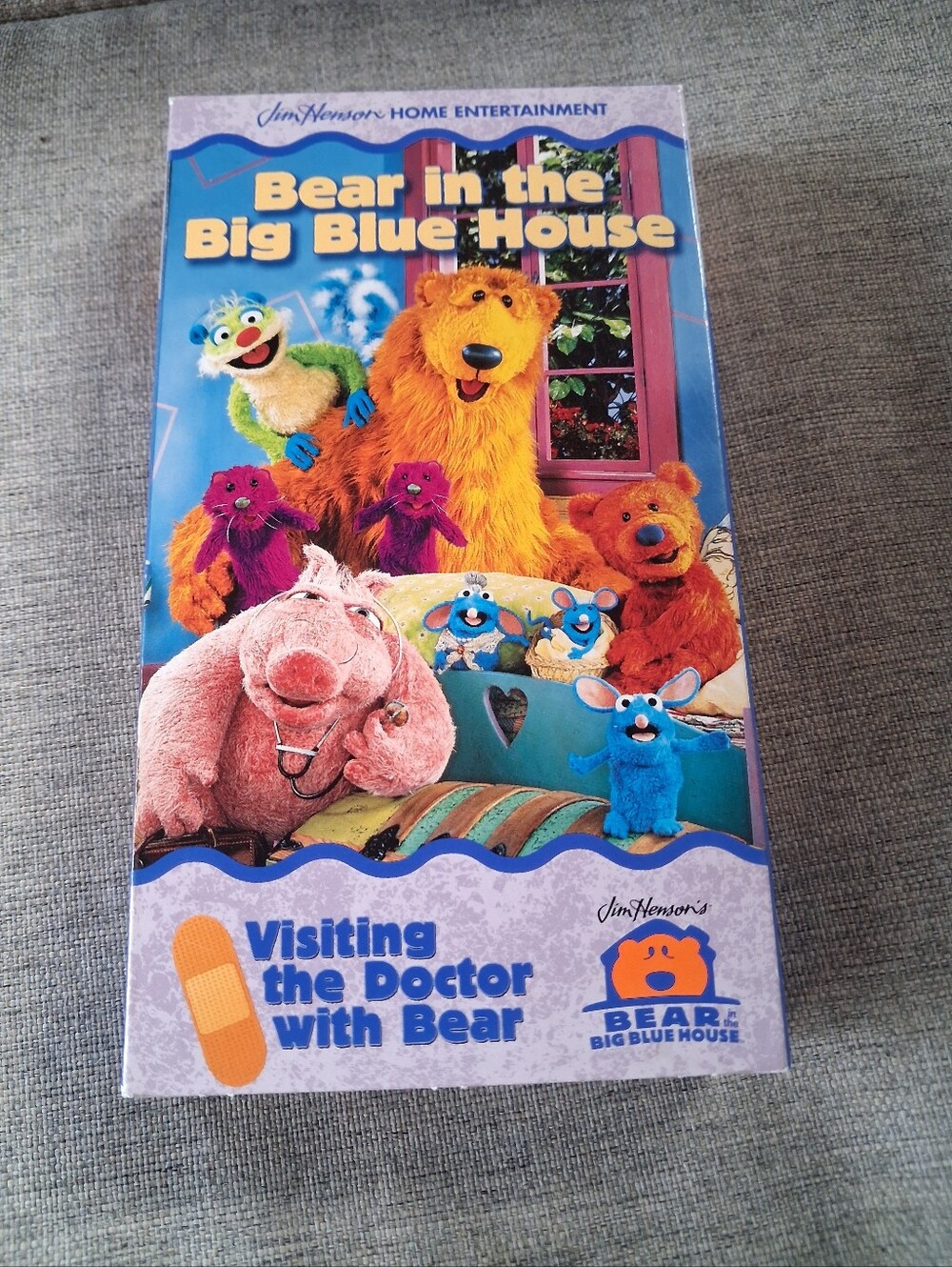 Jim Henson Bear In The Big Blue House VHS Tape "Visiting The Doctor With Bear"